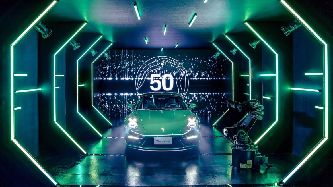 بورشة تحتفل بمرور 50 عامًا على تأسيسها في تايوان مع سيارة 911 GTS الفريدة