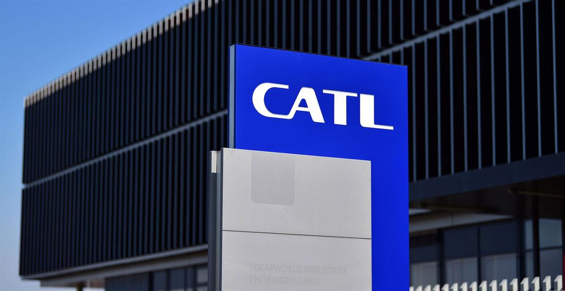 شركة CATL تكشف عن بطارية جديدة يمكن أن تضيف 400 كم من المدى في 10 دقائق فقط