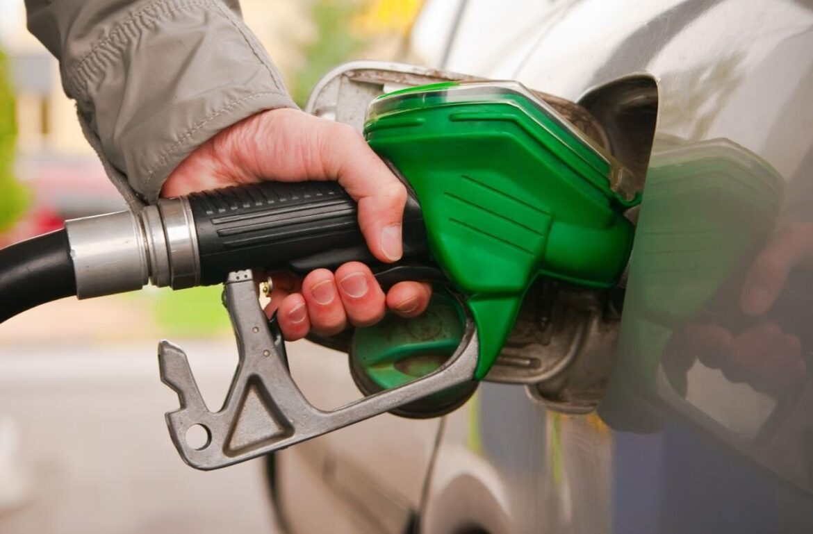 كيف تحدد نوع البنزين المناسب لسيارتك؟