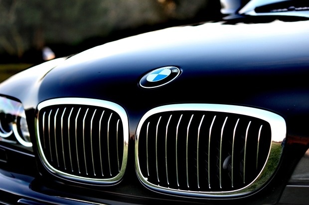 جلوبال أوتو تؤكد التزامها بالتسليمات في أقرب وقت من خلال صالات عرض BMW وMINI المعتمدة فقط