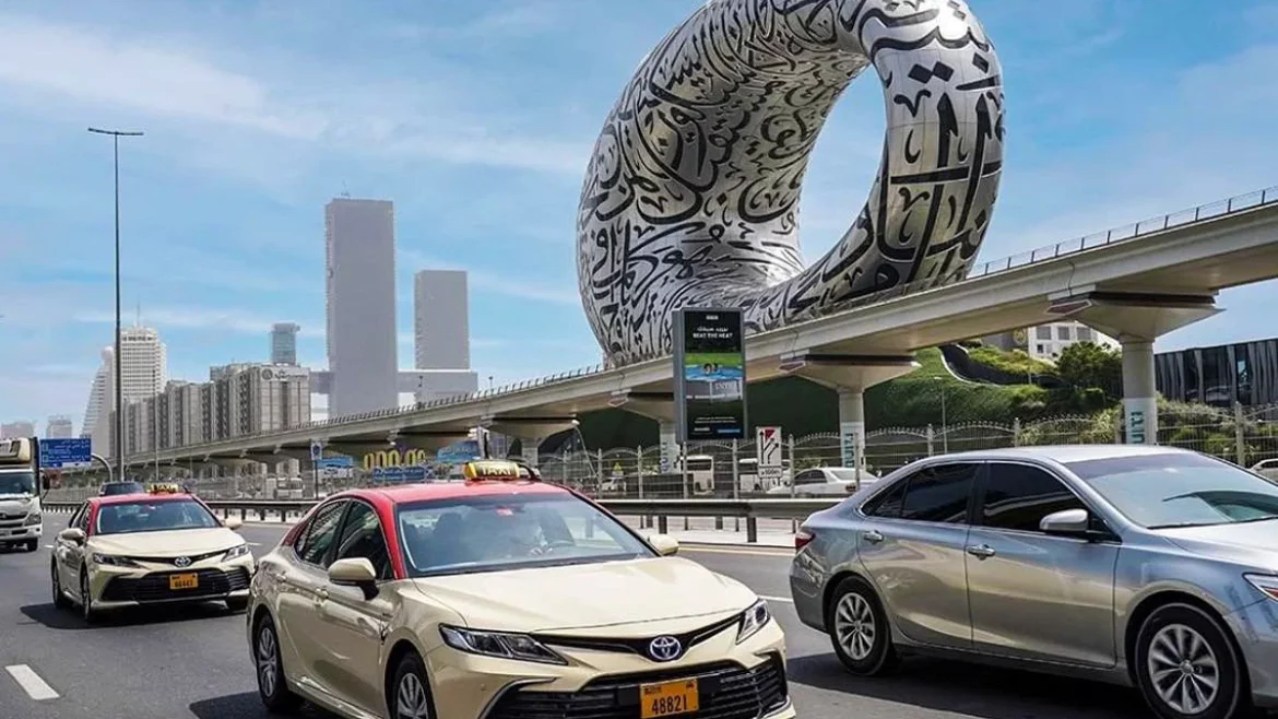قطاع سيارات الأجرة في دبي يسجل نمو 10% في رحلات النصف الأول من 2023