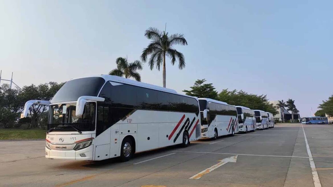 السعودية تطلق خدمة حافلات تربط بين 200 مدينة ومحافظة