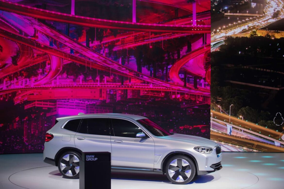 بي إم دبليو تعيد تجهيز مقرها الرئيسي في ميونيخ لإنتاج السيارات الكهربائية بالكامل