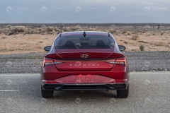 2021-Hyundai-Elantra-10-1