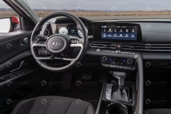 2021-Hyundai-Elantra-19-1