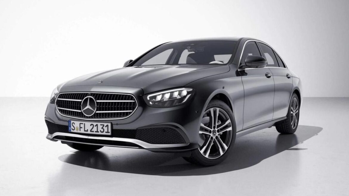 مواصفات وأسعار مرسيدس E-CLASS موديل 2023 في السوق السعودي