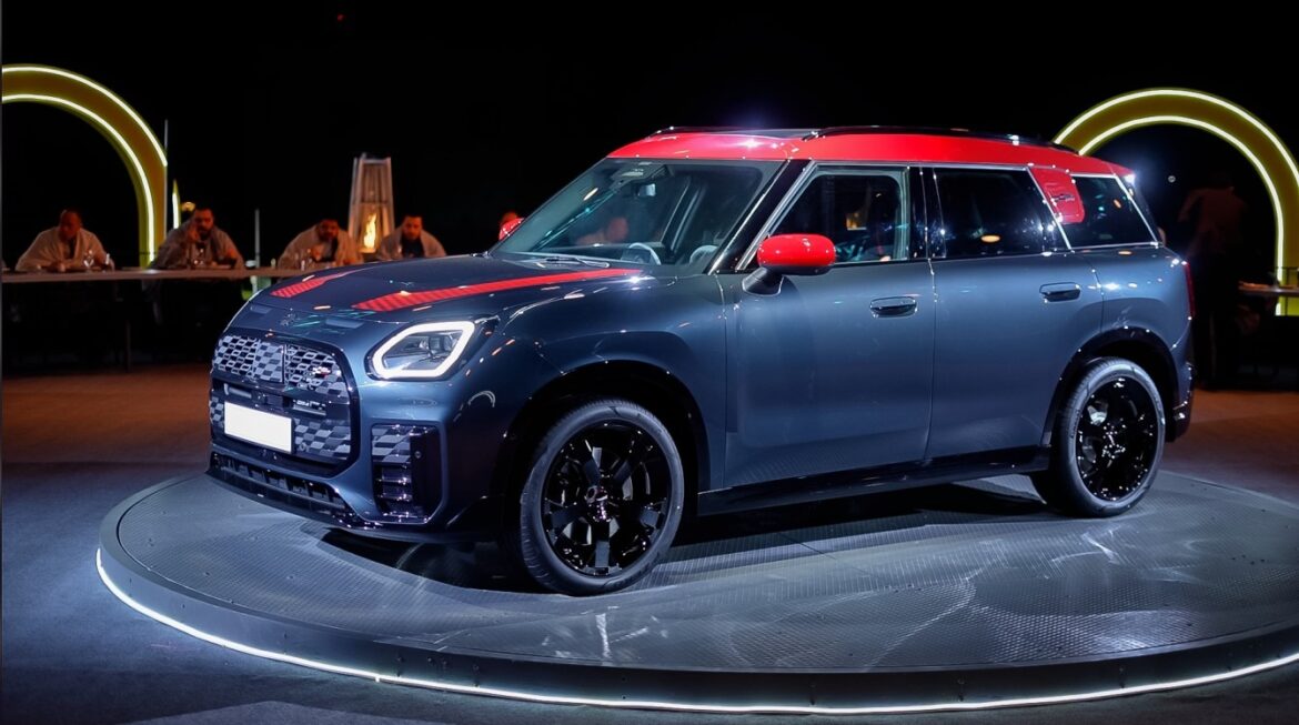 إطلاق MINI Countryman الجديدة كليًّا في مصر،أكبر سيارات العلامة البريطانية حجمًا