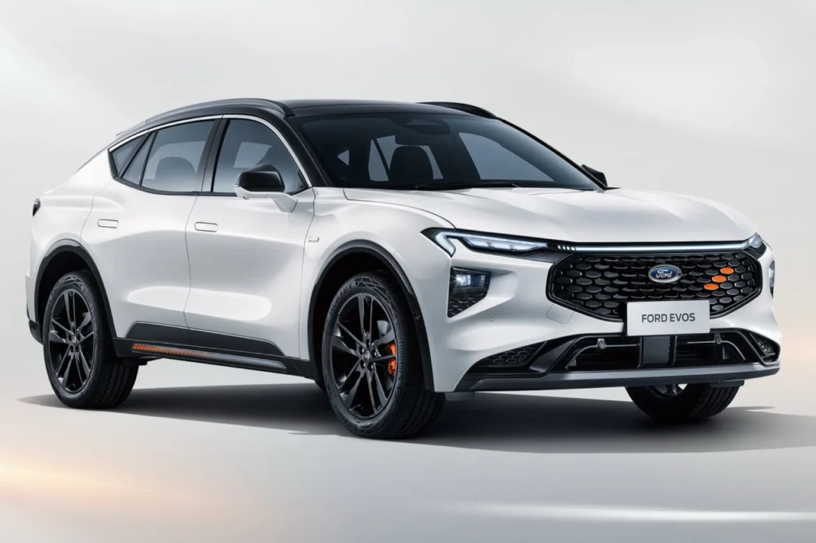 تراجع عن “الكهرباء المطلقة”.. فورد تعيد إحياء سيارات السيدان الاقتصادية وتراهن على نجاح “مافريك” المذهل