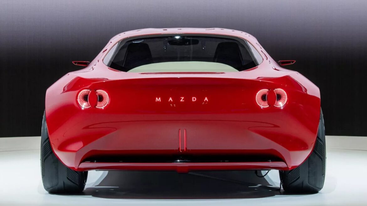 مازدا تؤكد تطوير جيل جديد من «MX-5 Miata» بالكهرباء وتستهدف وزناً لا يتجاوز 1,200 كجم