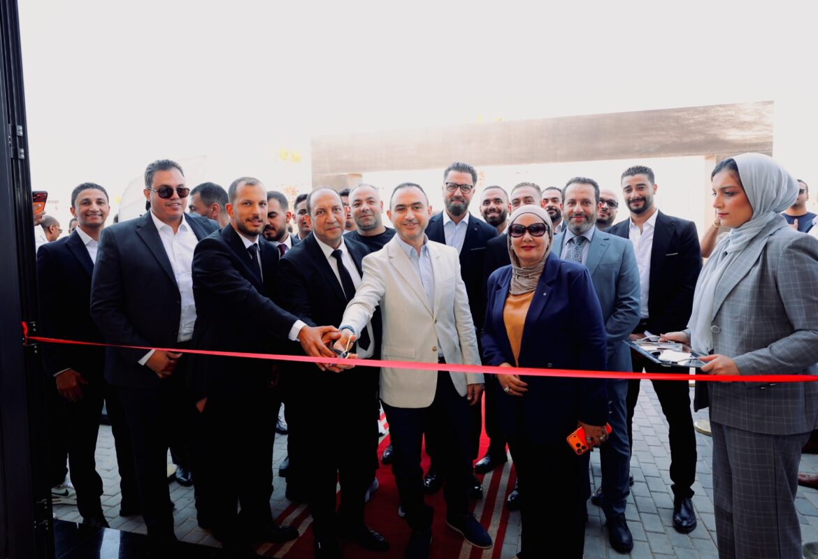 نيسان مصر تفتتح فرعاً متكاملاً جديداً في دمياط الجديدة بالشراكة مع «AMG Motors»